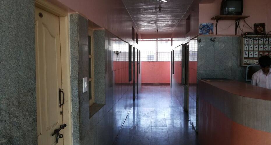 S.L.N.S Deluxe Lodge, Chitradurga 2